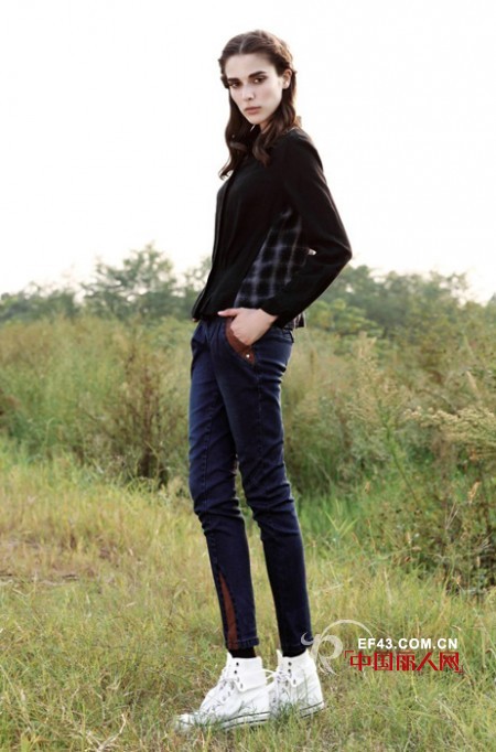 杭州芮玛女装 春夏衬衫演绎酷帅BF风