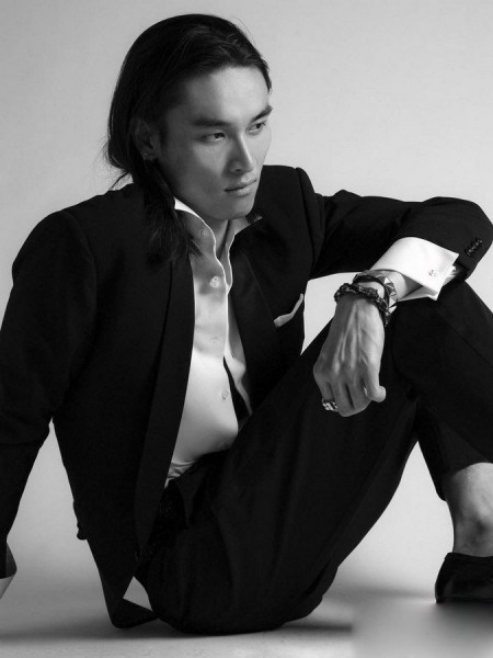 马英九女婿蔡沛然曾是男模 性感大片受热捧