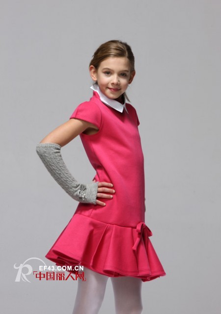 唯路易童装 俏皮连衣裙打造清甜小公主