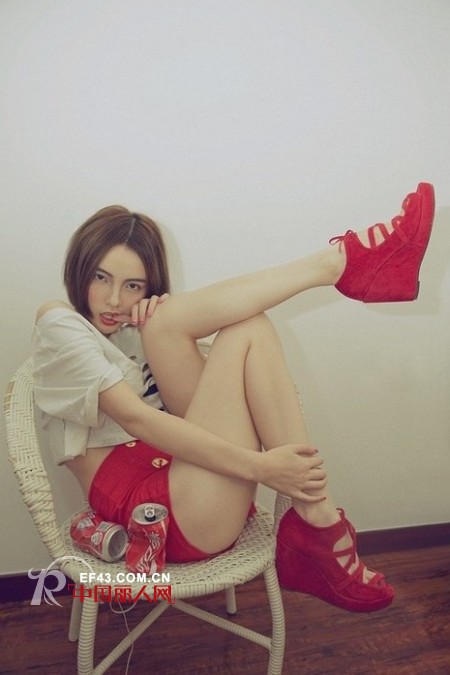 时尚博主赵莹教你早春穿出“善变”Style