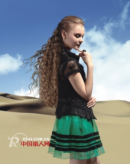 法国olisi欧力丝品牌女装  演绎都市女性优雅范儿