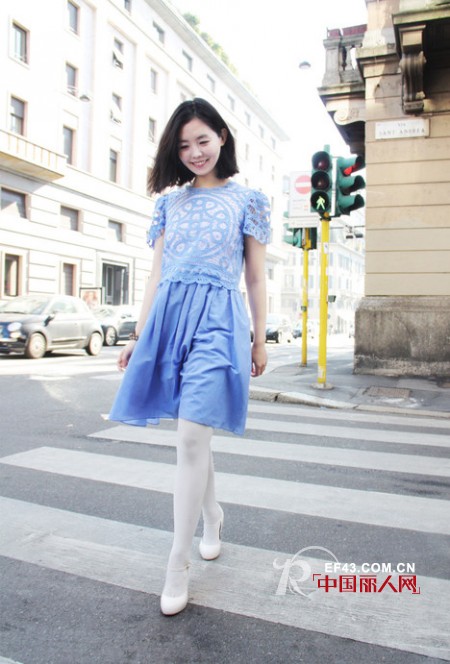 和专栏作家,时尚博主——张小溪“偷”学早春Chic搭