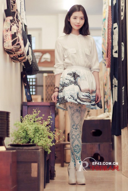 和专栏作家,时尚博主——张小溪“偷”学早春Chic搭