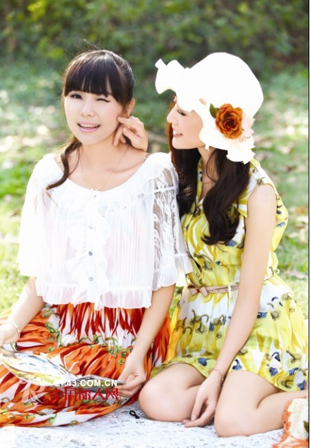 青花语品牌女装  精致细节成就美丽