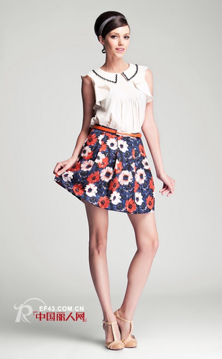 Vero Moda女装:花开时节为你衣橱添一件印花服装