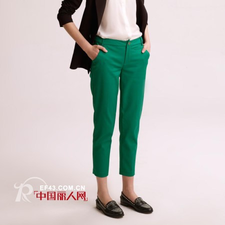 春季美丽九分裤 露出性感小脚踝