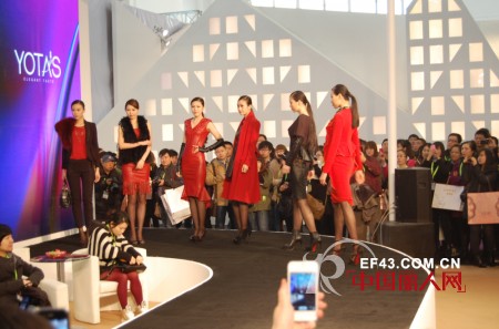 时尚成熟女装雅艾丝YOTAS炫丽登场2013CHIC