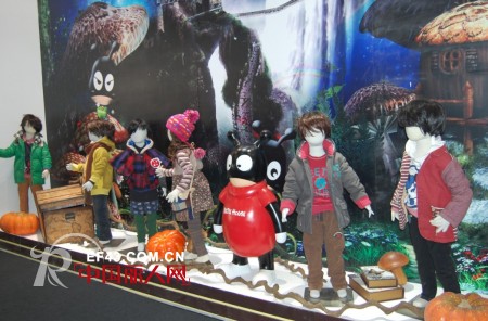 甲虫屋BeetleHou亮相2013CHIC 展现原生态童装