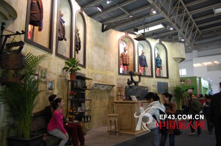 INTREX品牌男装 2013CHIC现场布局