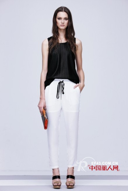 热烈祝贺艾托奥品牌女装新品订货会圆满落幕