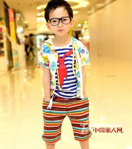 熊贝儿品牌童装 关爱儿童健康成长