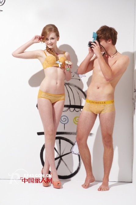 日贝尔时尚内衣  越色越撩人