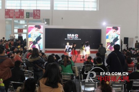 祝贺“中国童装行业发展论坛”参展2013CHIC圆满成功