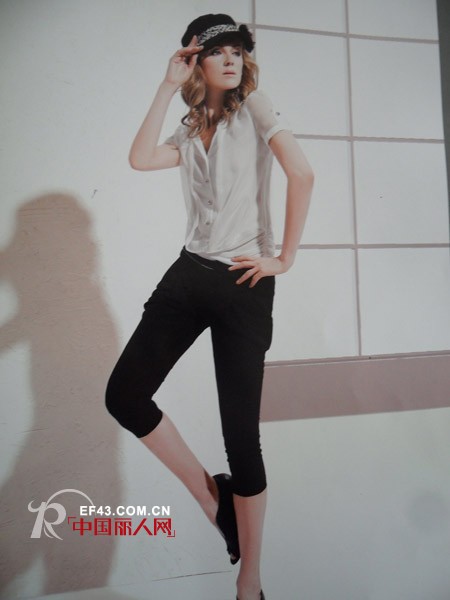 萍叶时尚折扣女装春夏新品全面上市