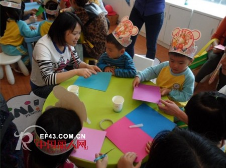 铅笔俱乐部 - PENCIL CLUB