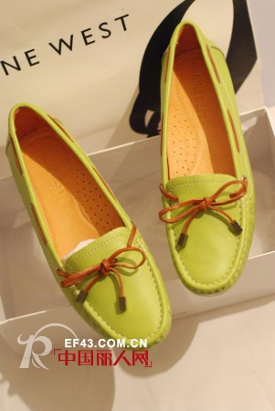 甜美舒适平底鞋 最得女人心