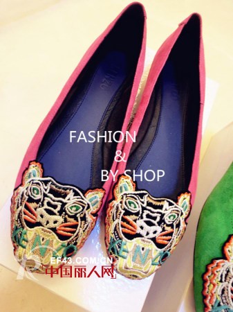 甜美舒适平底鞋 最得女人心