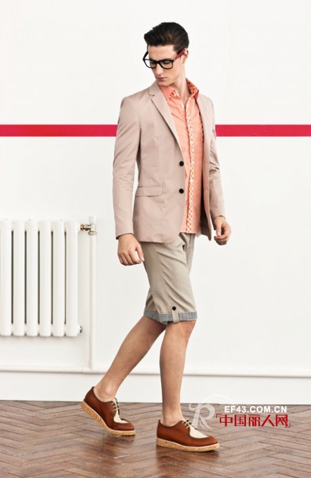 自由鸟时尚商务都会系列春夏新品展示