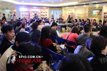 蜕变·迪芬娜2013秋冬新品发布会圆满落幕