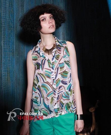 CN品牌女装 给你与众不同的2013春夏新款服装