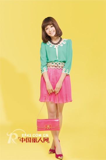 邻家女孩2013春夏款 糖果色美裙仙仙欲飞