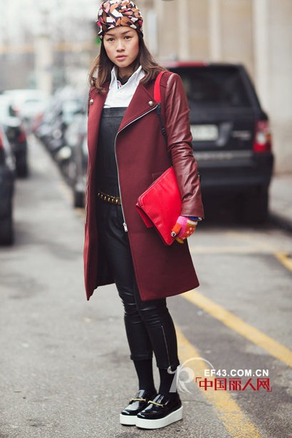 围裙衫时尚变革引围观 街拍潮人都做“妙厨娘”