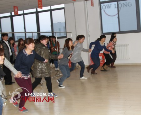 首届舒朗2013室内趣味运动会圆满结束