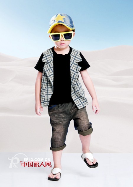 中阁娃娃品牌童装  演绎时髦街头风
