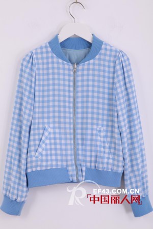 4月运动混搭风 百搭款棒球服新鲜出炉