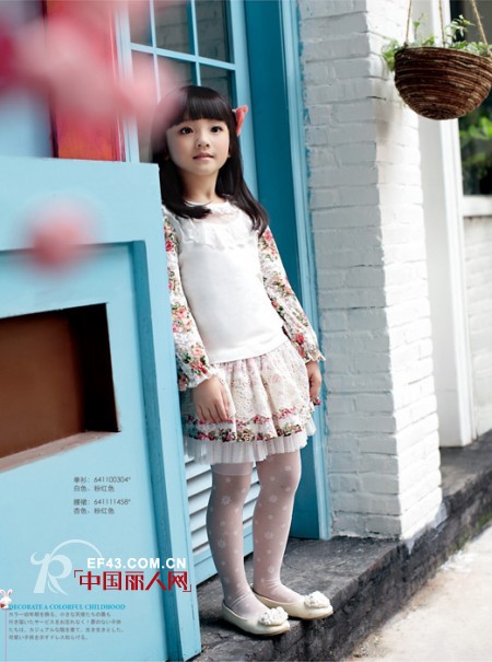 德蒙斯特童装 穿出正太萝莉可爱搭
