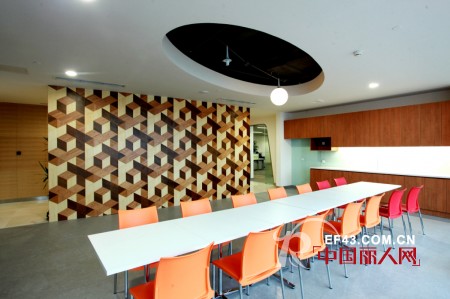 欧度圣火传遍蓉城  全力以赴迈向新征程——“启航·2013欧度控股总部大厦搬迁盛典”圆满成功