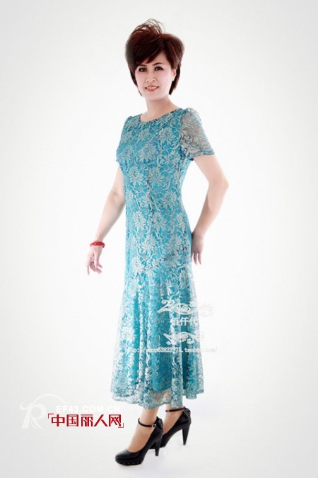 佰仟代专业量身定制礼服  告别撞衫Hold住各种场合