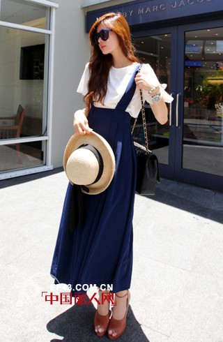 衣橱大翻天 来场复古怀旧背带Style