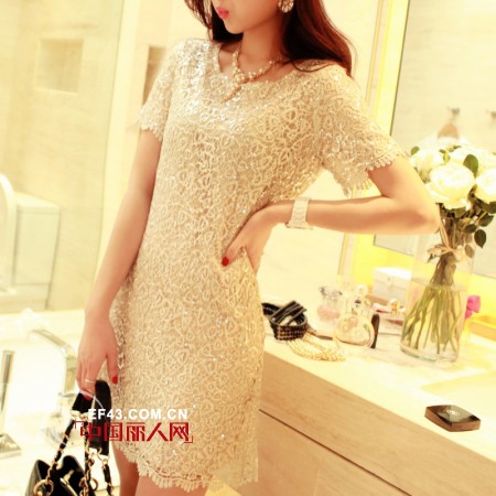 花样小资连衣裙  玩转整个春夏