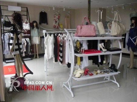 雅戈美黛女装感悟时尚之变  打造多彩女性