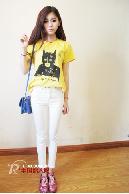 纯净白leggings打造无暇美Look