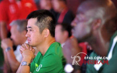 安踏创始人兼CEO丁世忠 细节控打造强悍零售文化