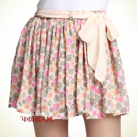 古灵精怪小伞裙 尽显可爱俏皮