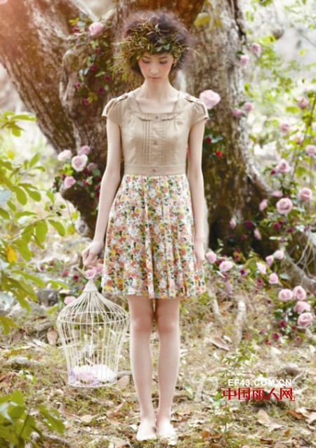 素言女装2013春夏新品画册  放飞心情享受自然