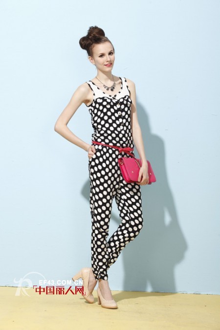 城市衣柜品牌服饰  多元波点风格点亮下一季心情