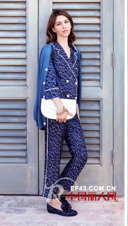 春季睡衣外穿新时尚  休闲舒适又大牌