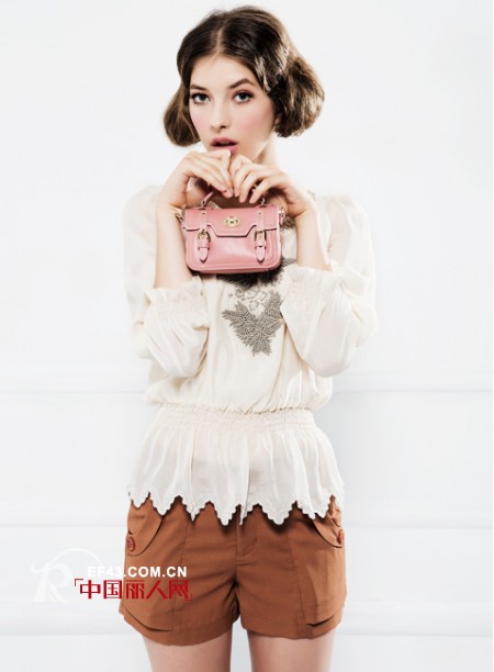 PAGE ONE欧式休闲装高调出街  尽显摩登风采