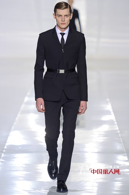 DiorHomme将在北京举办2013秋冬男装秀4月25日准时开幕