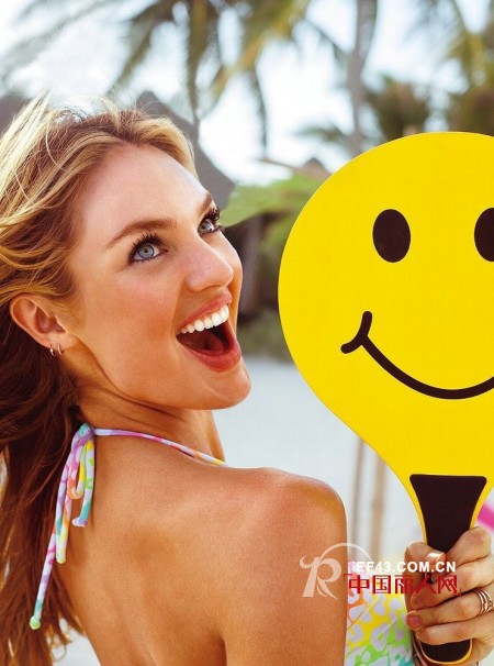 性感大片 维密天使沙滩比基尼登陆搞笑版MV