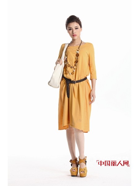 ZOLLE因为时装10周年庆典暨2013秋冬发布会即将开启