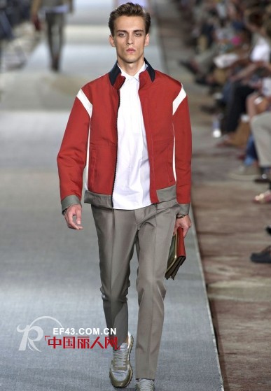 华伦天奴男装2013年春夏新品发布