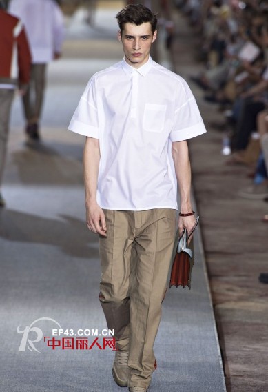 华伦天奴男装2013年春夏新品发布