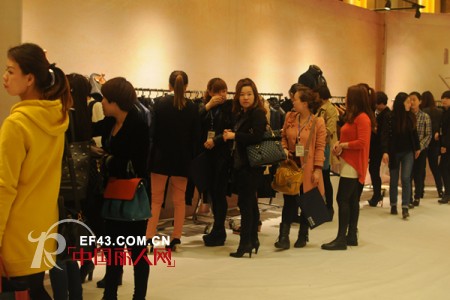 2013年迪伍D&5秋冬新品订货会圆满结束