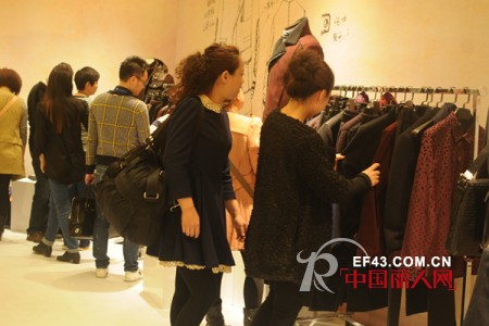 2013年迪伍D&5秋冬新品订货会圆满结束