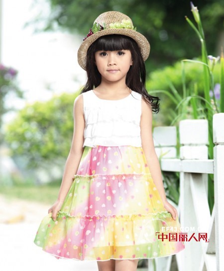 哈利玻特熊品牌童装2013春夏新品型录